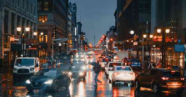 读书日活动策划公司名称